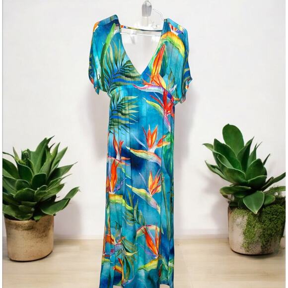 Chaser Vibrant Tropical Maxi Dress NWT Size small Retail $128 - Picture 1 of 7